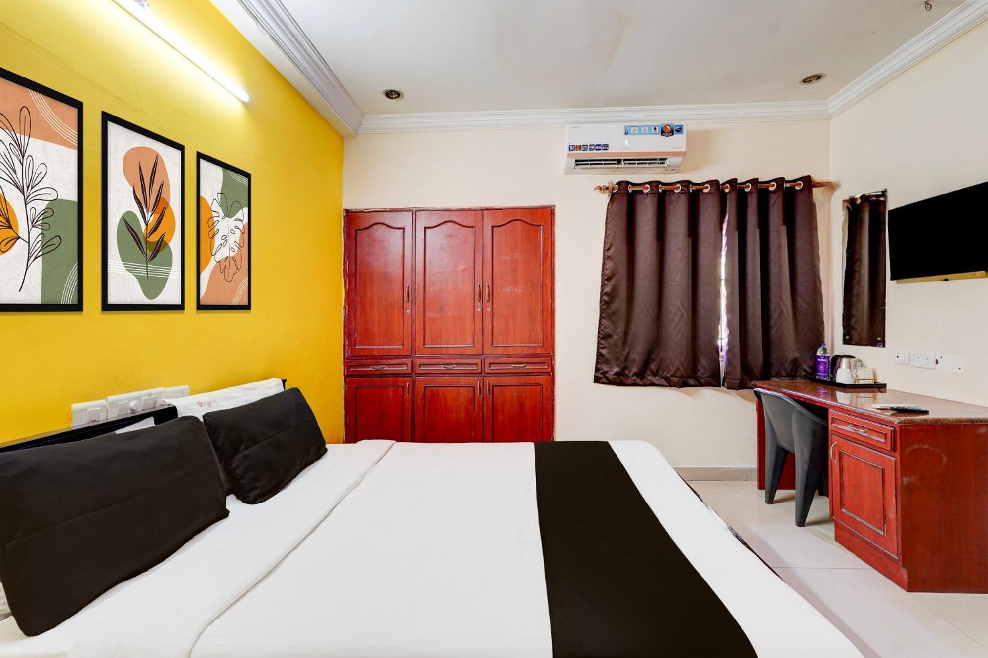 Hotel O Nest Inn Csennai Kültér fotó